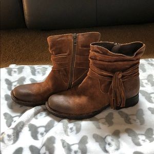 Born Boots